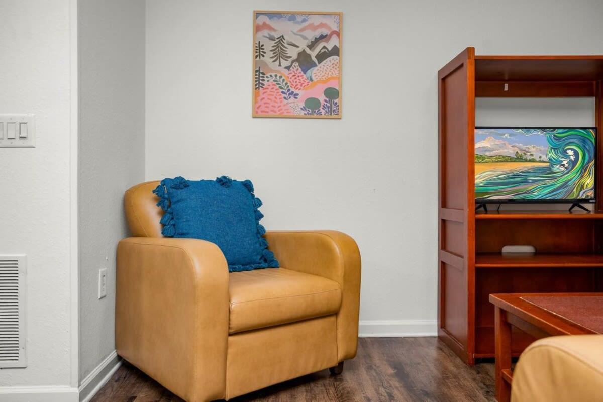 Budget Friendly Sleeps 8 Discounts Available Tampa Zewnętrze zdjęcie