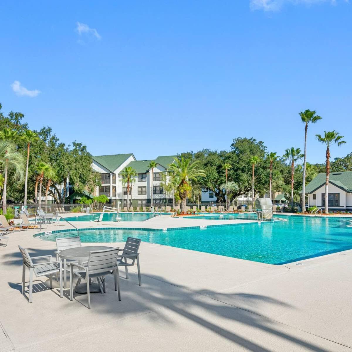 Budget Friendly Sleeps 8 Discounts Available Tampa Zewnętrze zdjęcie