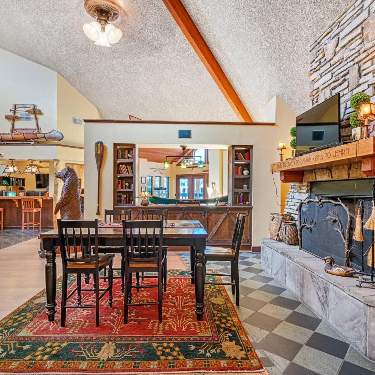 Budget Friendly Sleeps 8 Discounts Available Tampa Zewnętrze zdjęcie