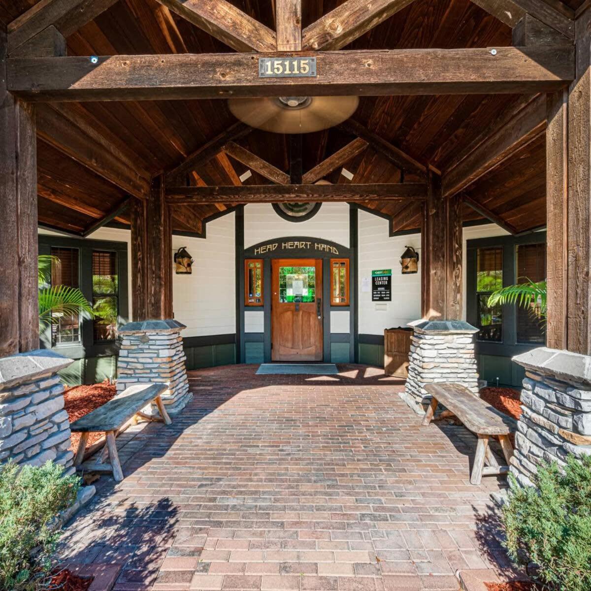 Budget Friendly Sleeps 8 Discounts Available Tampa Zewnętrze zdjęcie