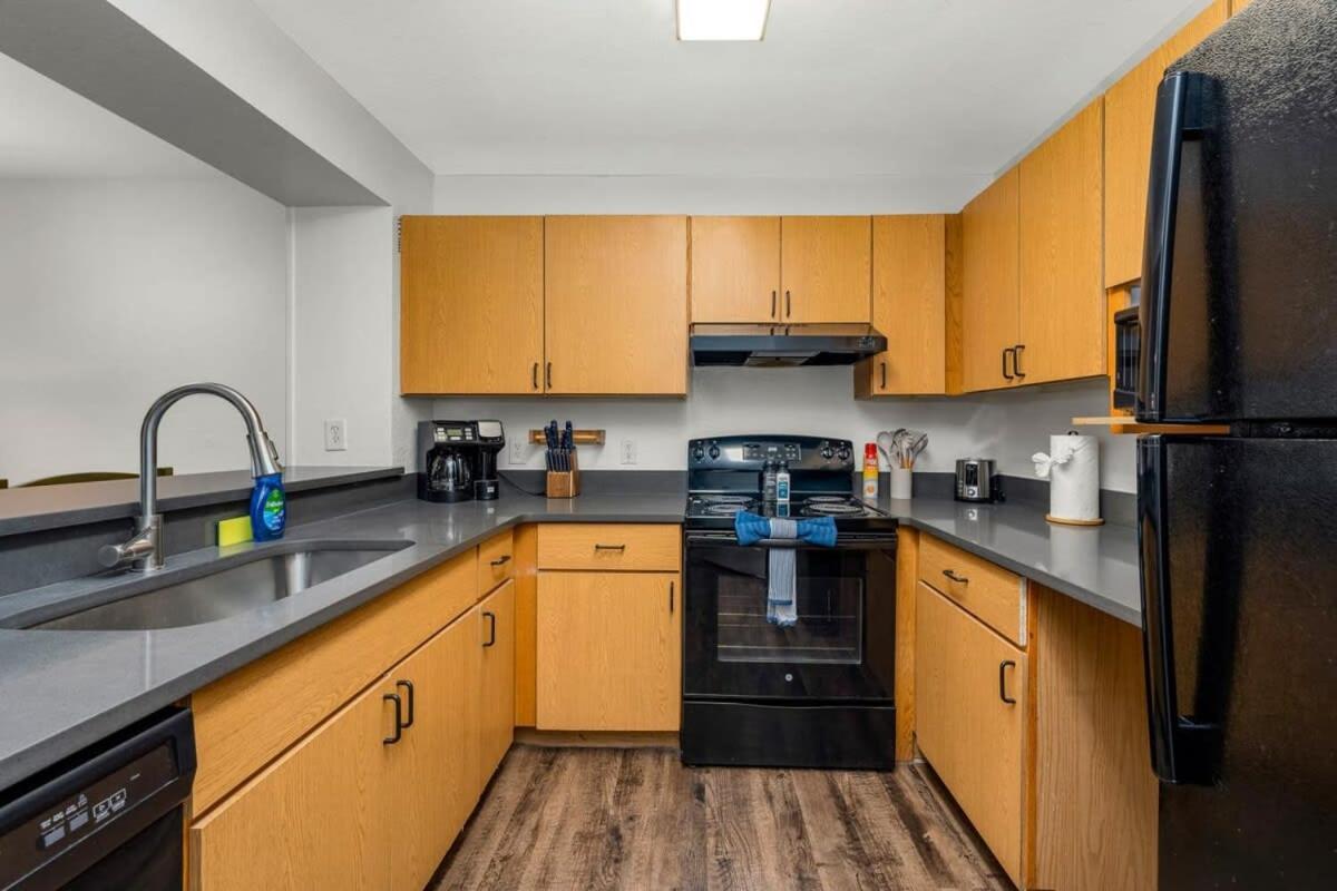 Budget Friendly Sleeps 8 Discounts Available Tampa Zewnętrze zdjęcie